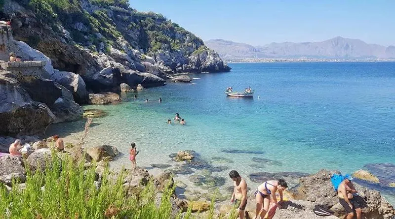 Aspra Al Delfino Blu Lägenhet Bagheria